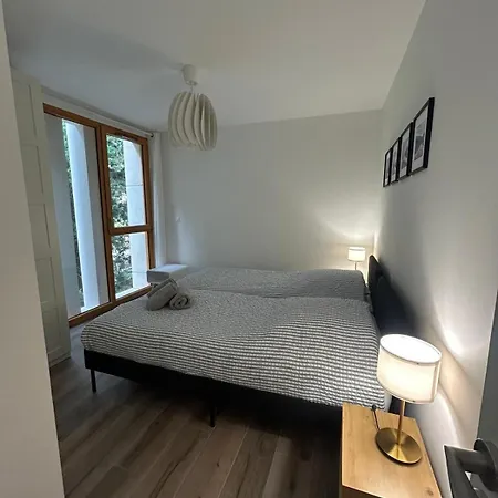 L'ecrin Du Cardinal B02 By Avecoeur *