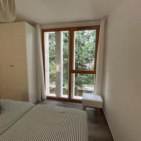 L'ecrin Du Cardinal B02 By Avecoeur * Villeneuve-lès-Avignon